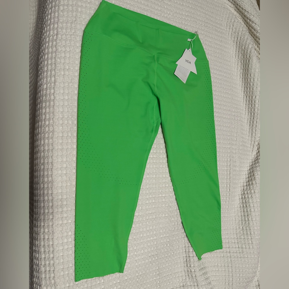 💕Buffbunny Viva La Vibe Electric Green Leggings in XL